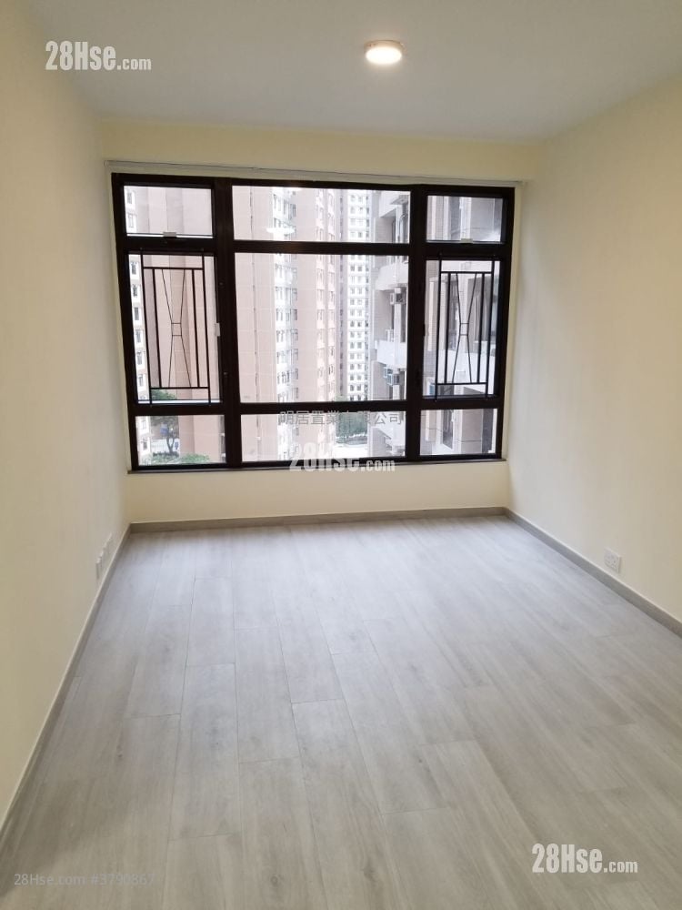 Pokfulam Gardens Rental 3 Bedrooms , 1 Bathroom 702 ft²