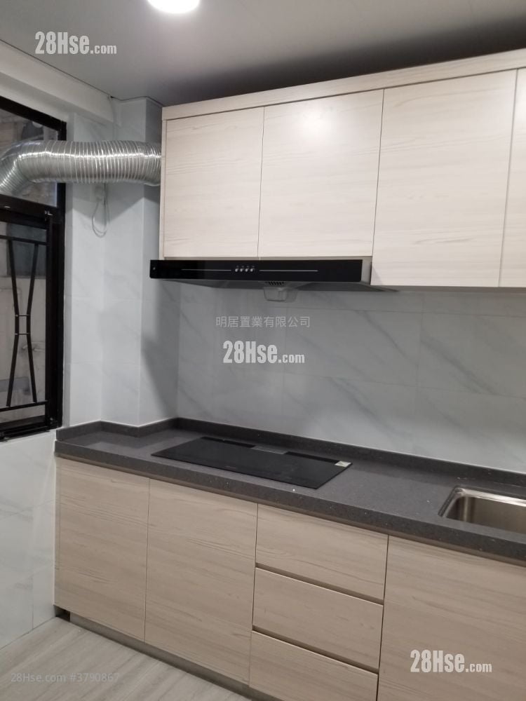 Pokfulam Gardens Rental 3 Bedrooms , 1 Bathroom 702 ft²