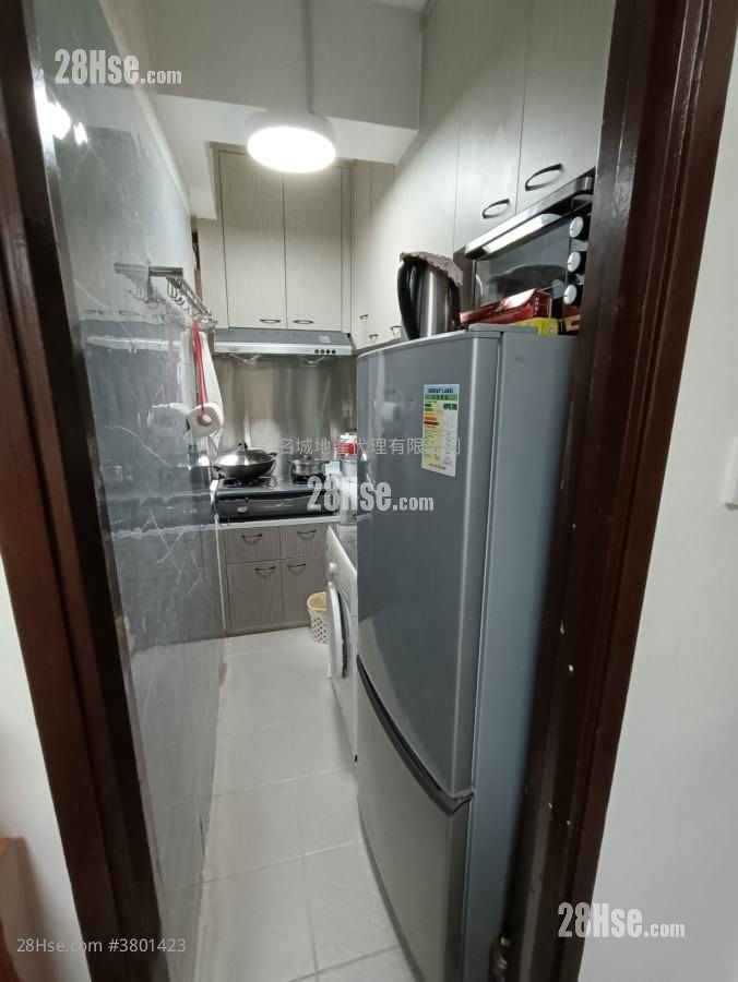 Golden Lion Garden Rental 1 Bedroom , 1 Bathroom 260 ft²