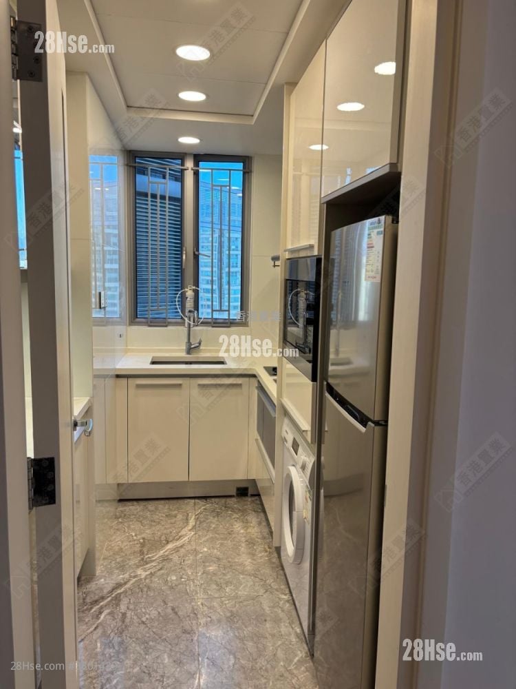 天玺 售盘 2 房 , 2 浴室 658 平方尺