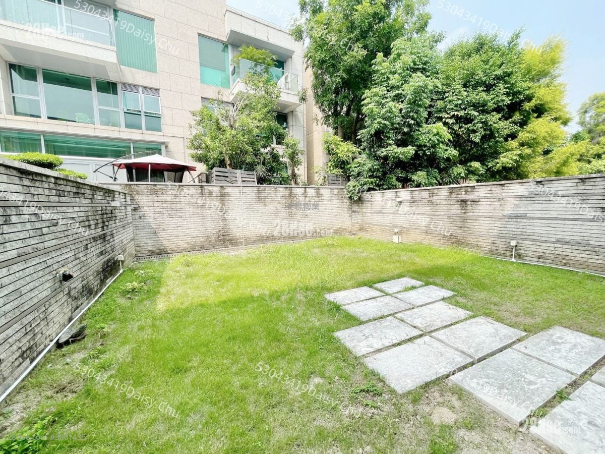 葡萄园 售盘 3 房 2,209 平方尺