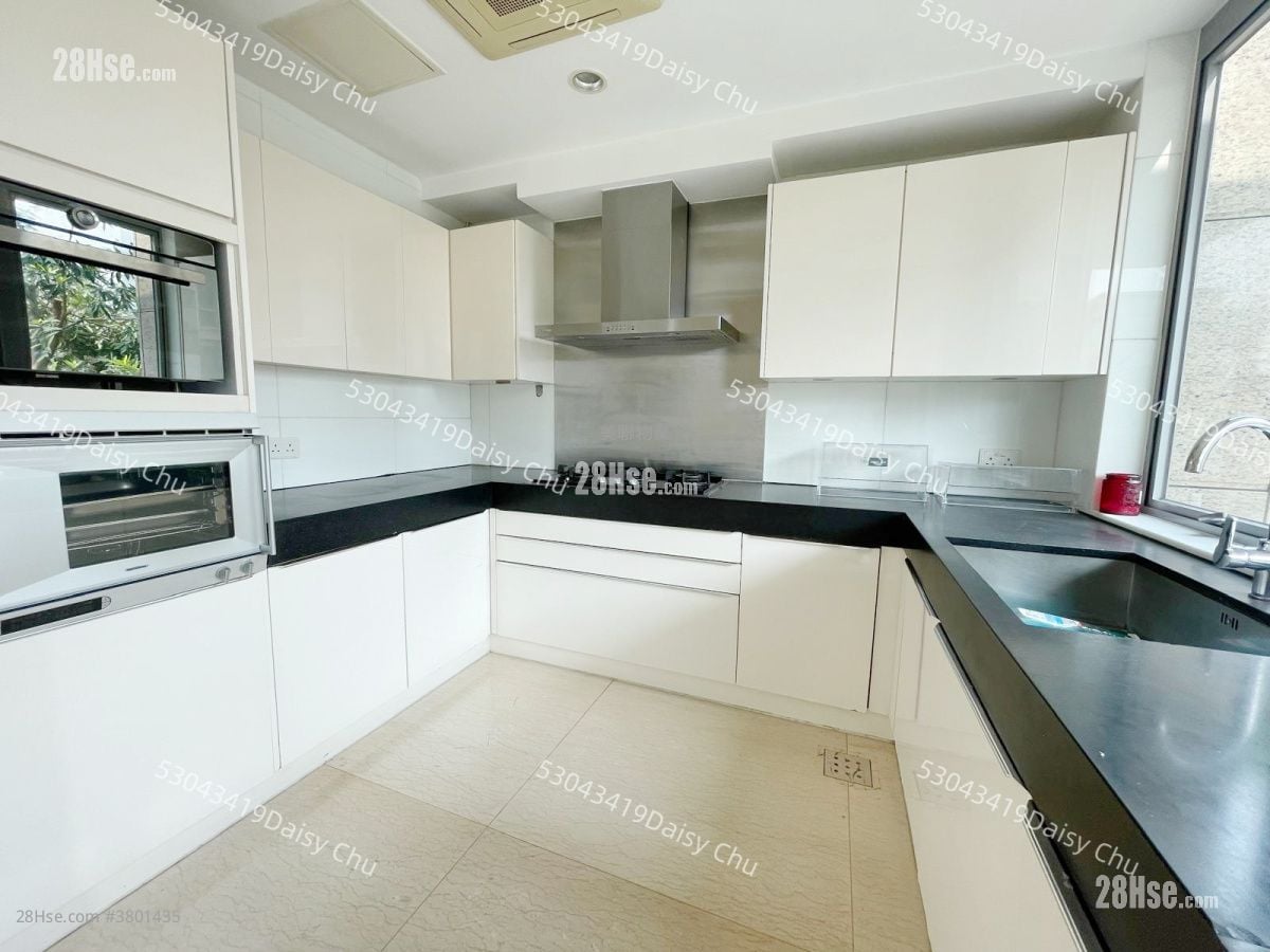 葡萄园 售盘 3 房 2,209 平方尺