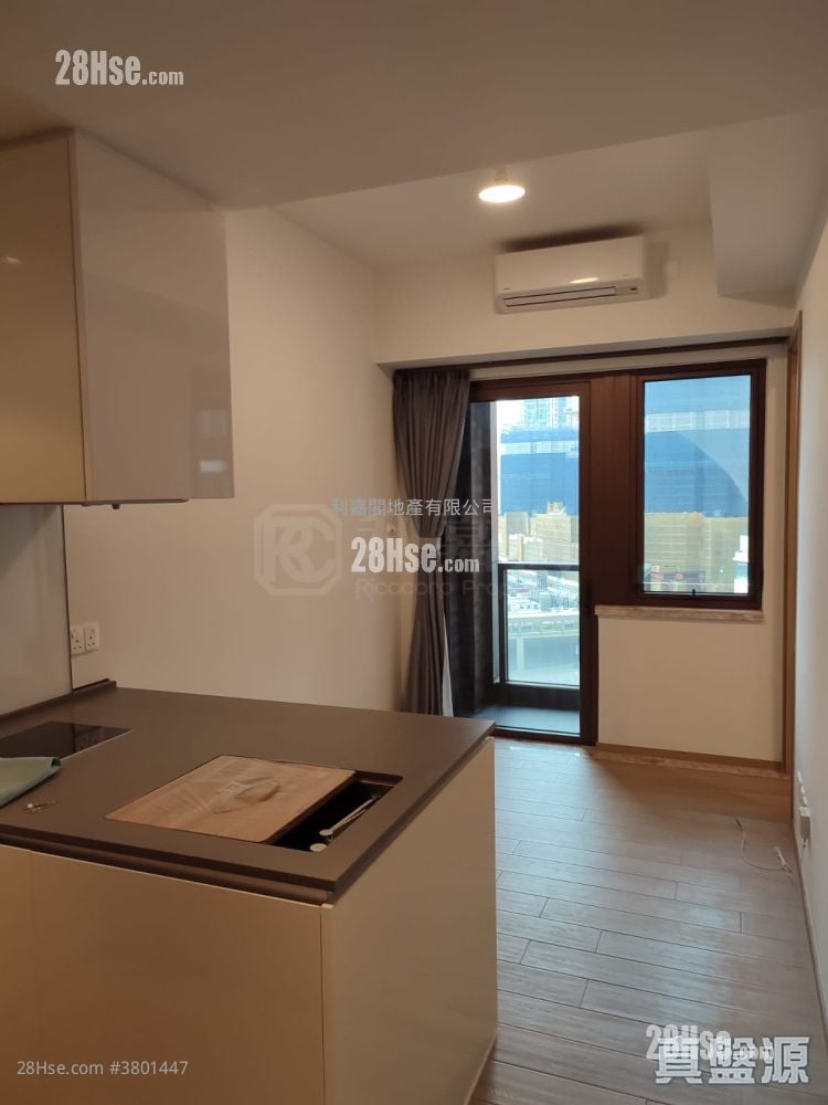 Lp6 Sell 1 Bedroom , 1 Bathroom 307 ft²