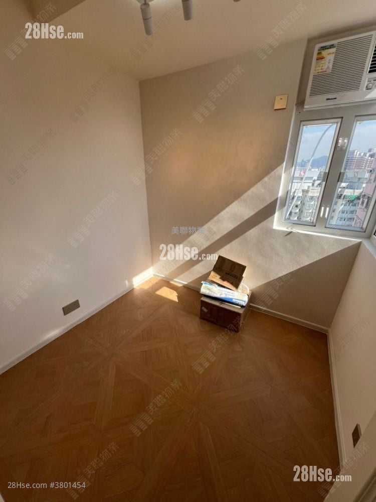 荃湾中心 售盘 2 房 354 平方尺