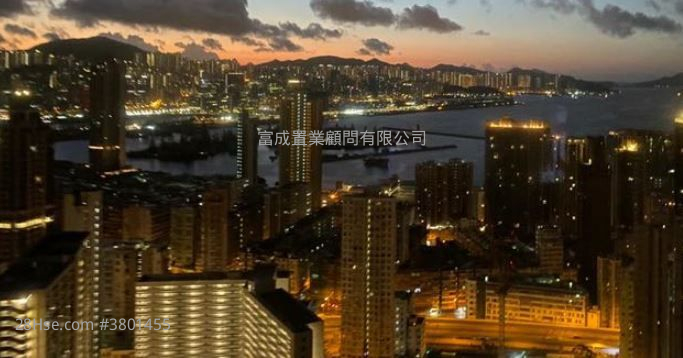 Kwun Tak Court Sell 2 Bedrooms , 1 Bathroom 443 ft²