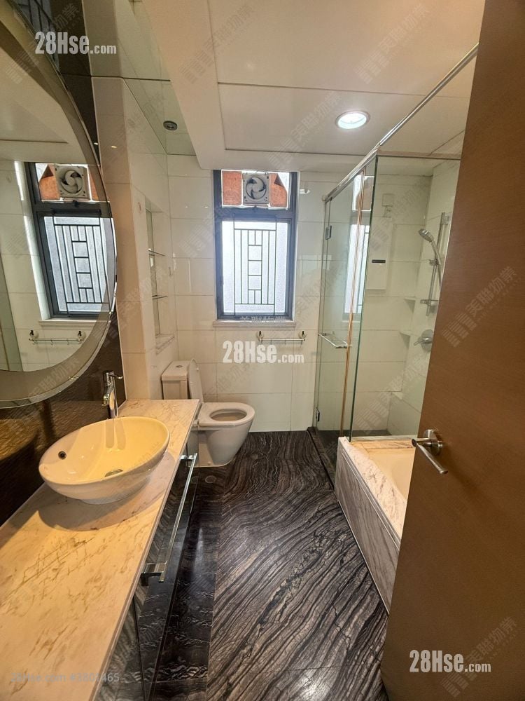 Yoho Midtown Rental 4 Bedrooms , 2 Bathrooms 1,026 ft²