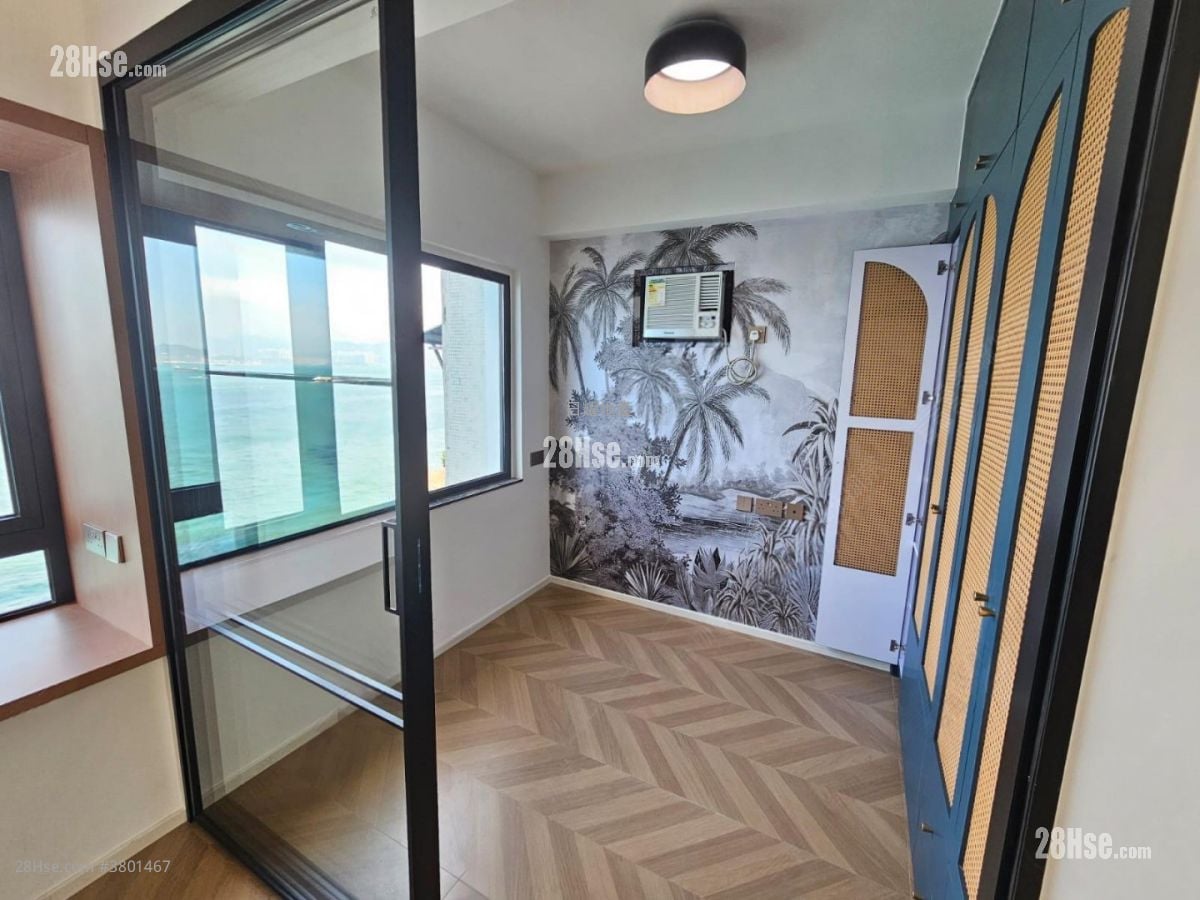 Hing Wong Building Sell 2 Bedrooms , 1 Bathroom 389 ft²