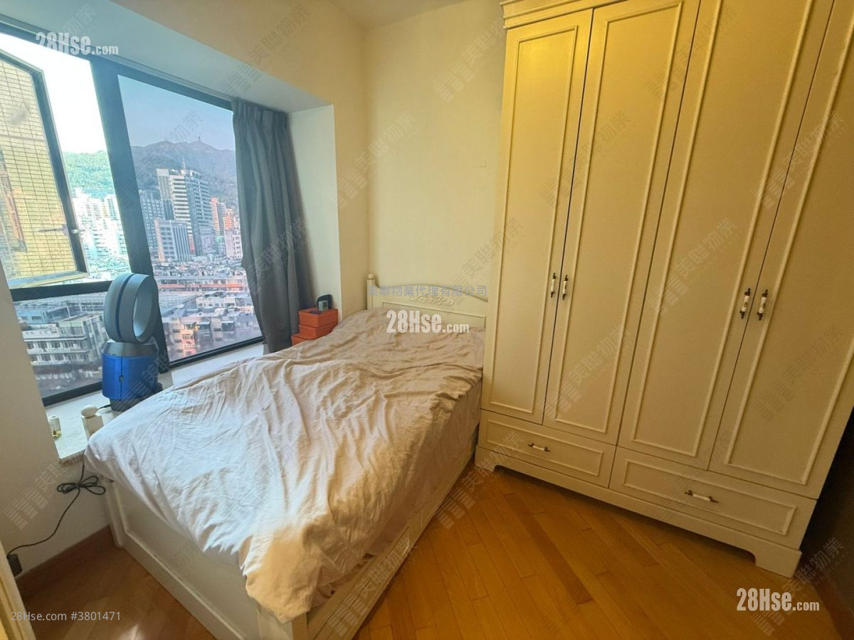 Chelsea Court Sell 1 Bedroom 464 ft²