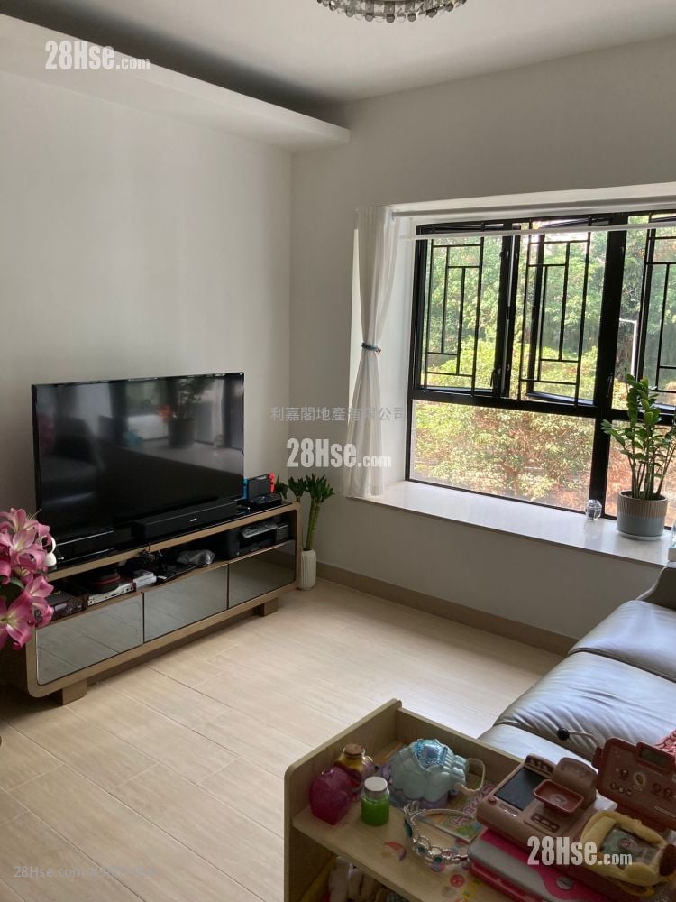 Bayview Garden Sell 3 Bedrooms , 2 Bathrooms 702 ft²