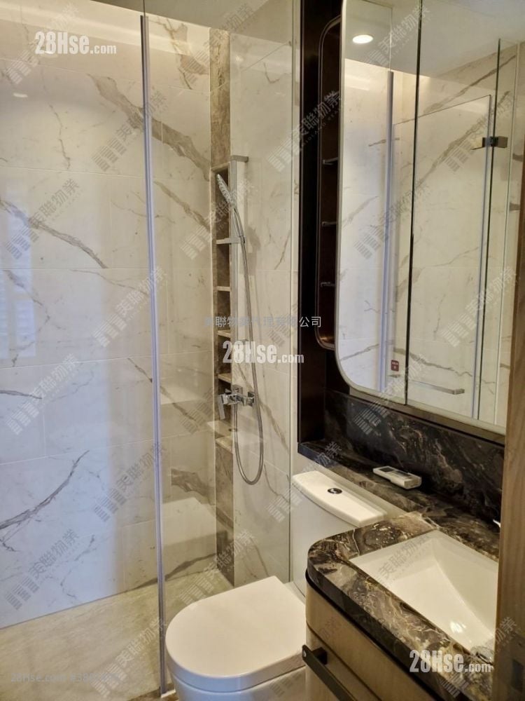 Villa Garda I Sell 329 ft²