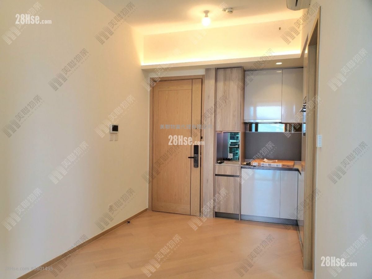 Villa Garda I Sell 329 ft²