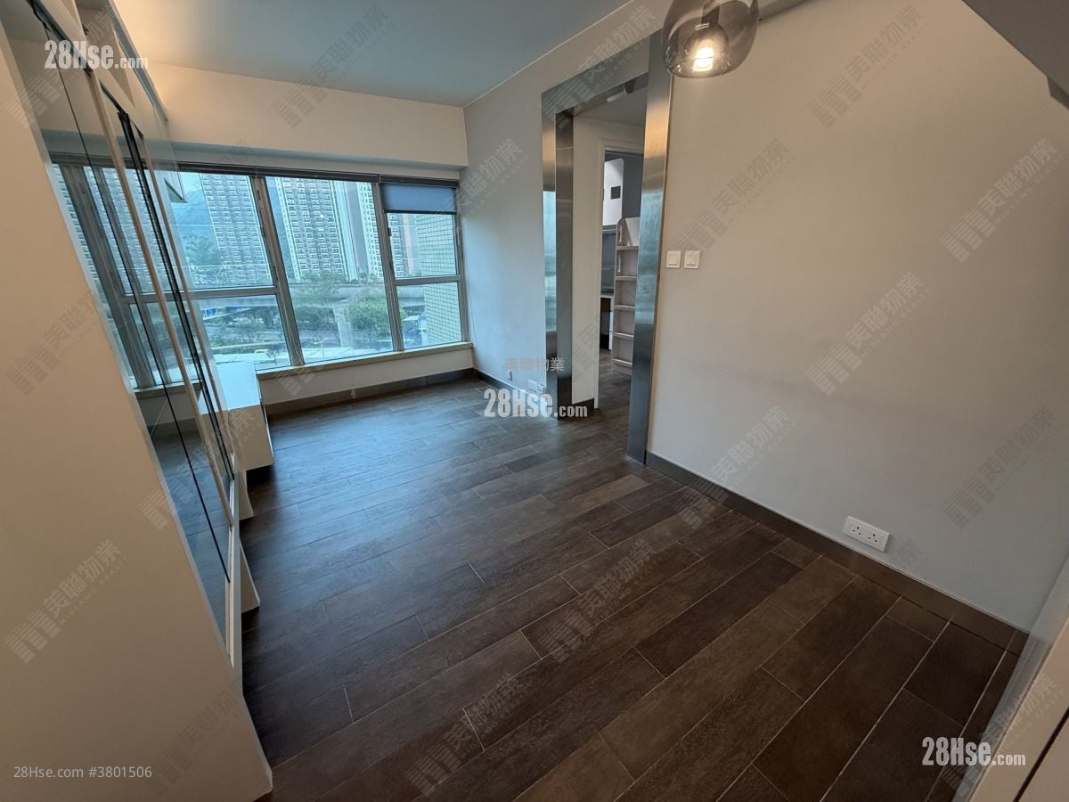 Mountain Shore Sell 2 Bedrooms , 1 Bathroom 474 ft²