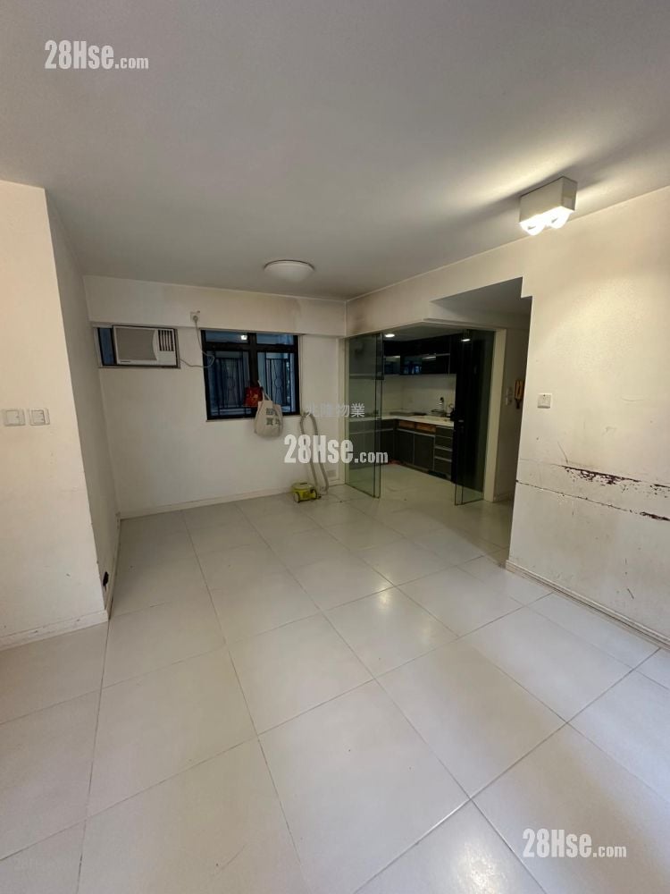 Tanner Garden Sell 2 Bedrooms , 2 Bathrooms 674 ft²