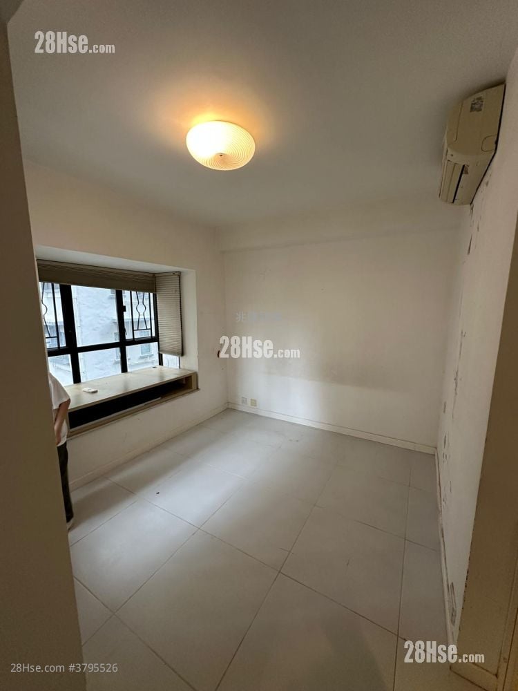 Tanner Garden Sell 2 Bedrooms , 2 Bathrooms 674 ft²