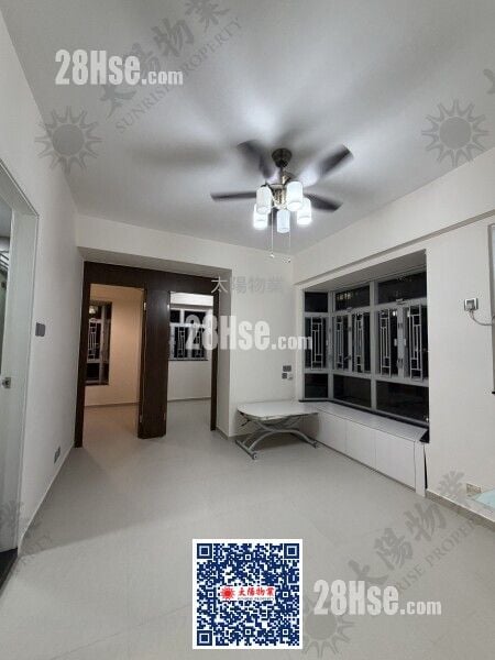 Full Hang Court Rental 2 Bedrooms 354 ft²