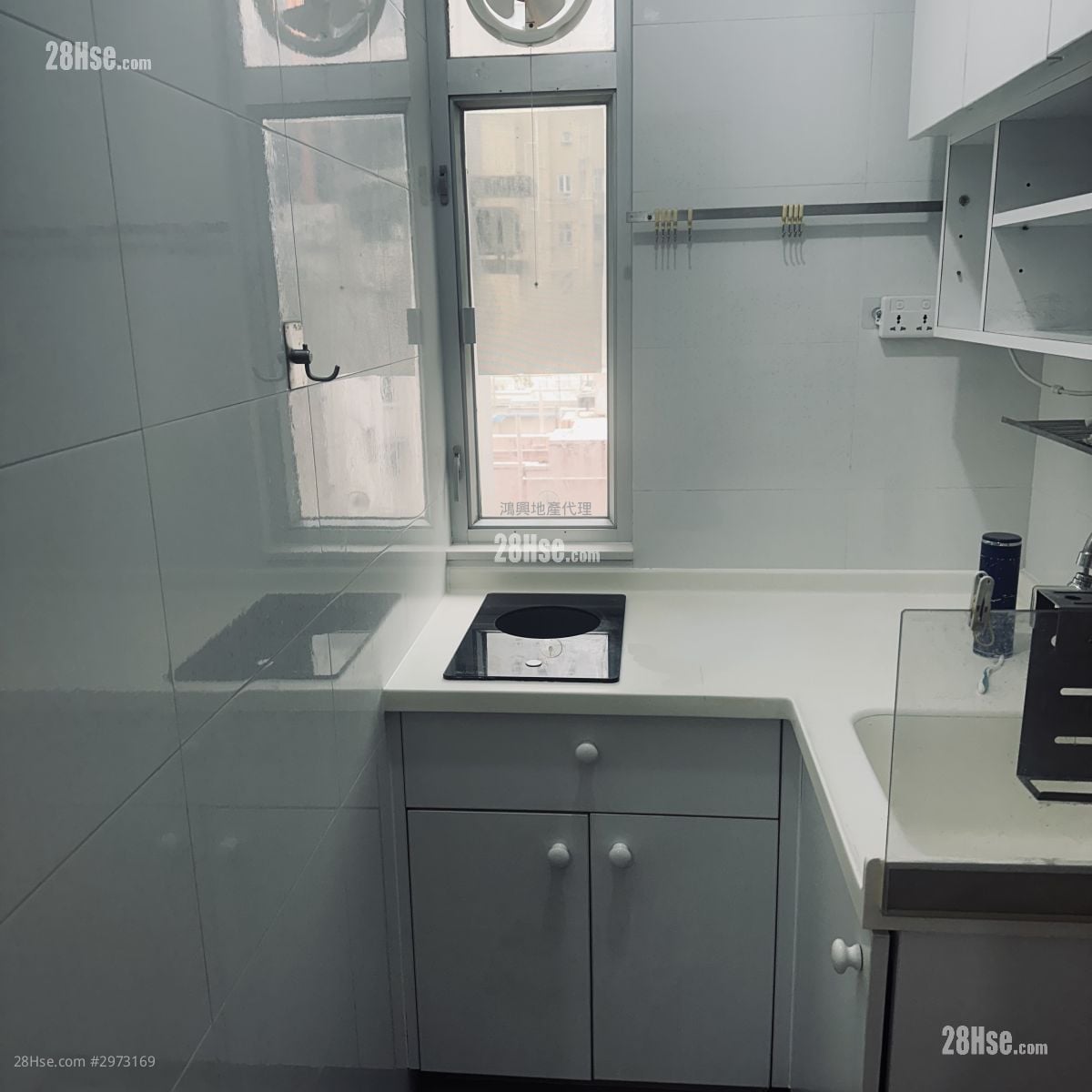 Tung Po Building Rental 2 Bedrooms , 1 Bathroom 341 ft²