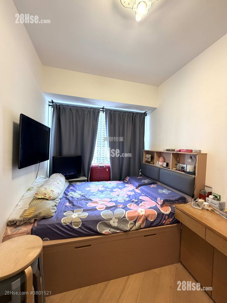 One Kai Tak(I) Sell 2 Bedrooms , 1 Bathroom 516 ft²