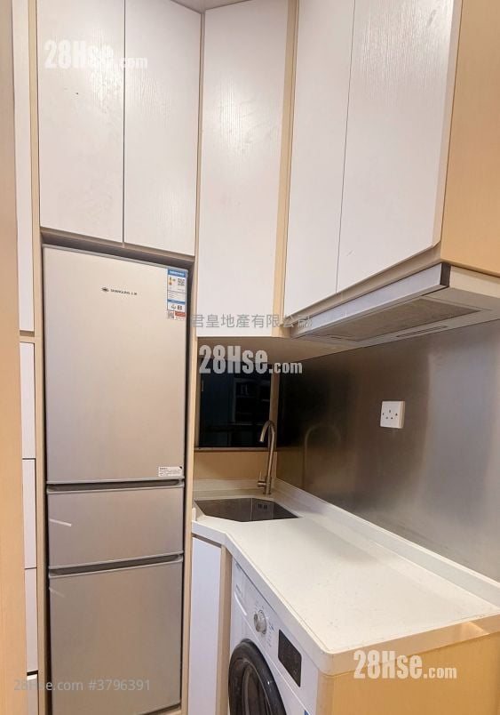 Fair Way Garden Rental 2 Bedrooms , 1 Bathroom 200 ft²