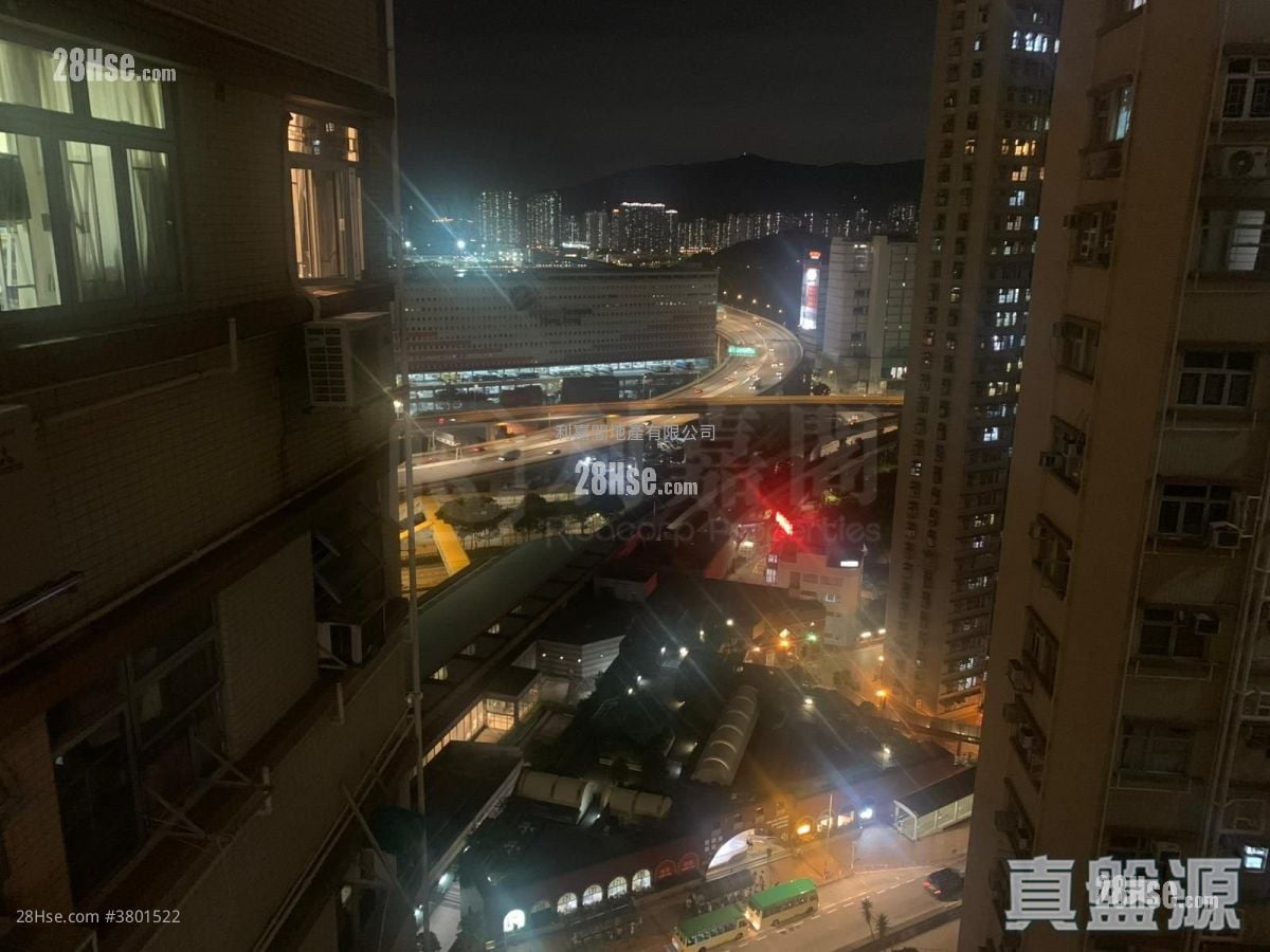 Yuet Lai Court Sell 2 Bedrooms , 1 Bathroom 421 ft²