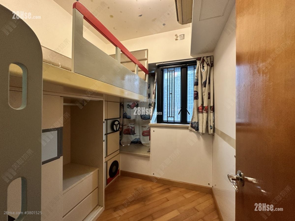 Chelsea Court Rental 2 Bedrooms , 1 Bathroom 474 ft²