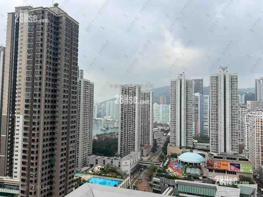 万景峯 售盘 3 房 , 2 浴室 668 平方尺