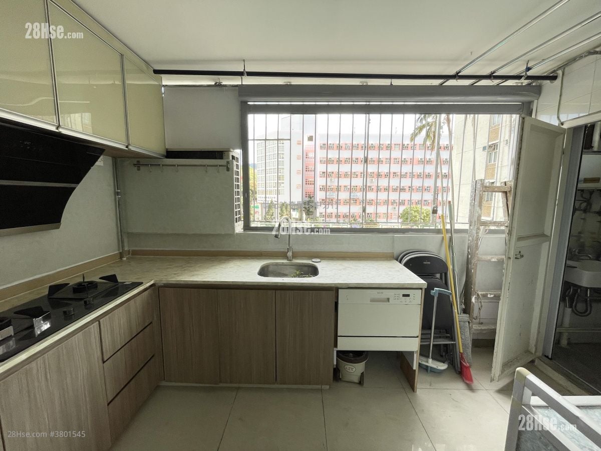 祥华邨 售盘 3 房 , 1 浴室 423 平方尺