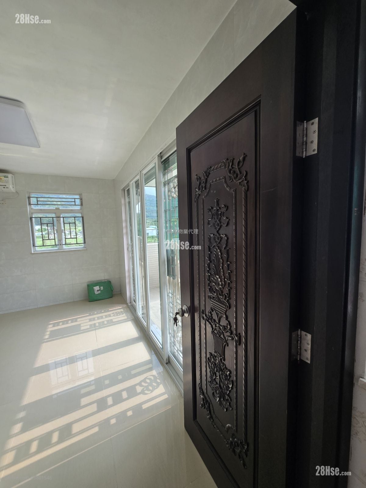 村屋 租盘 3 房 , 1 浴室 700 平方尺