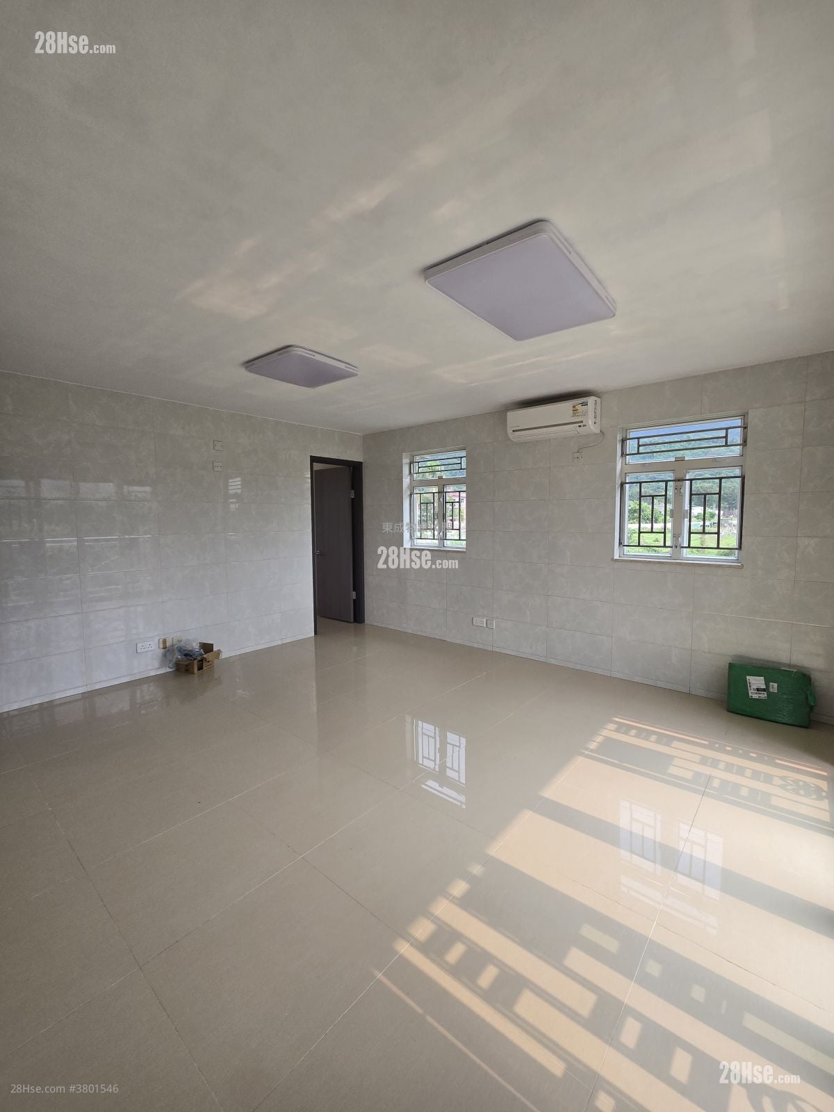 村屋 租盘 3 房 , 1 浴室 700 平方尺