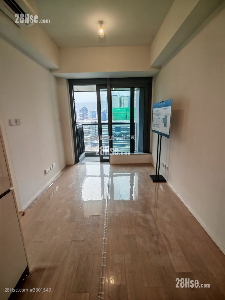 Double Coast Sell 1 Bedroom , 1 Bathroom 325 ft²