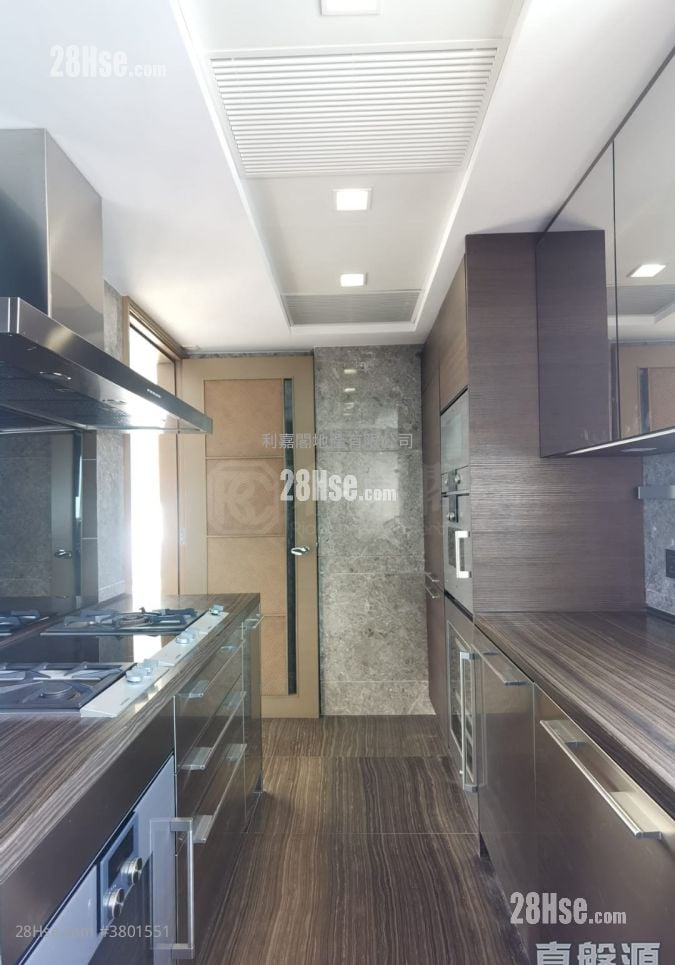 The Zumurud Sell 4 Bedrooms 1,623 ft²