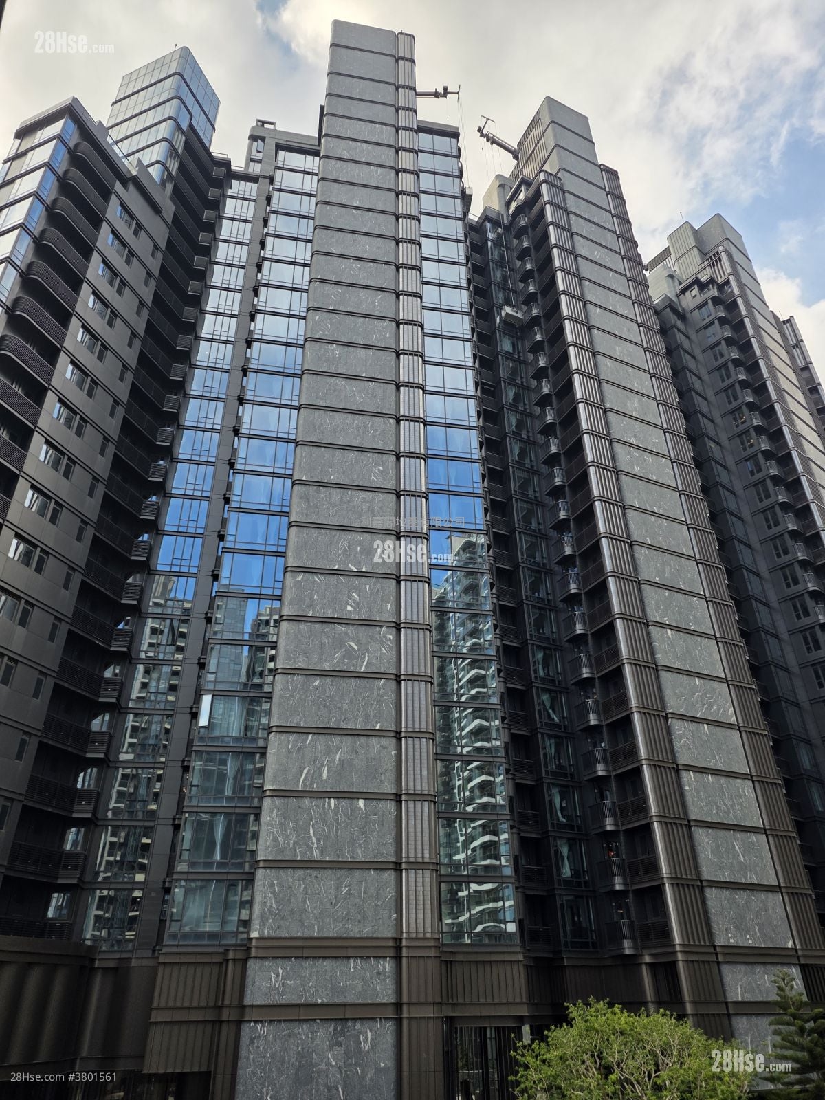 天玺海 租盘 4 房 , 3 浴室 1,126 平方尺