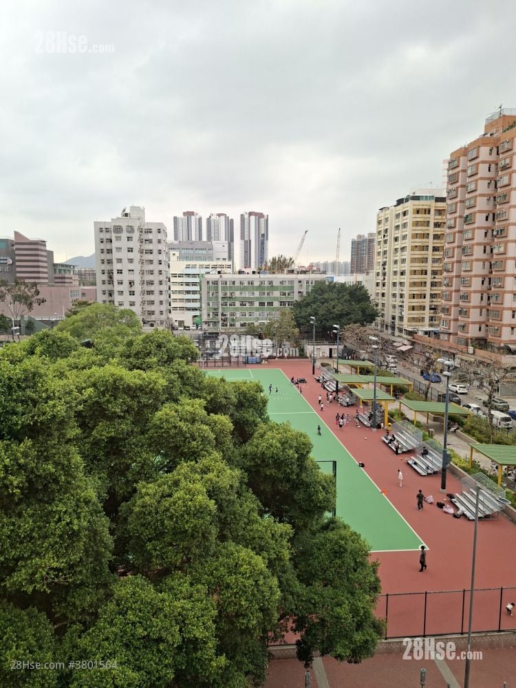 Po Yik Building Rental 2 Bedrooms , 1 Bathroom 351 ft²