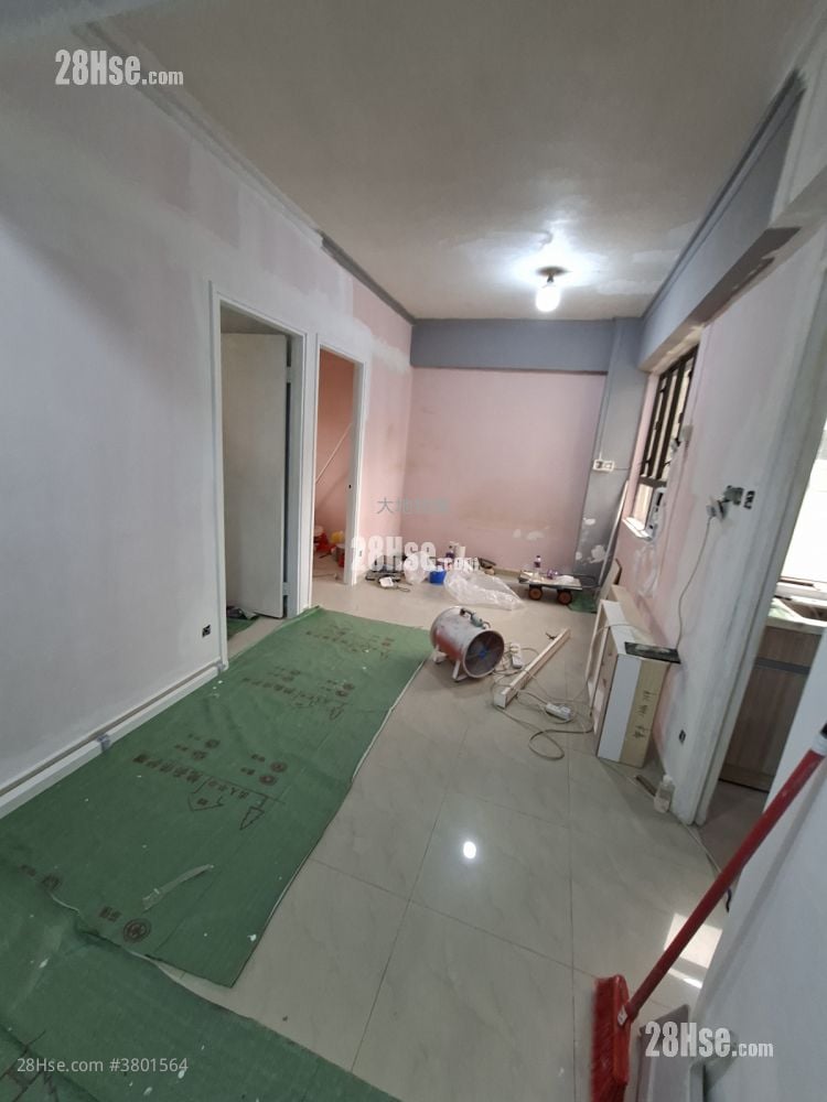 Po Yik Building Rental 2 Bedrooms , 1 Bathroom 351 ft²
