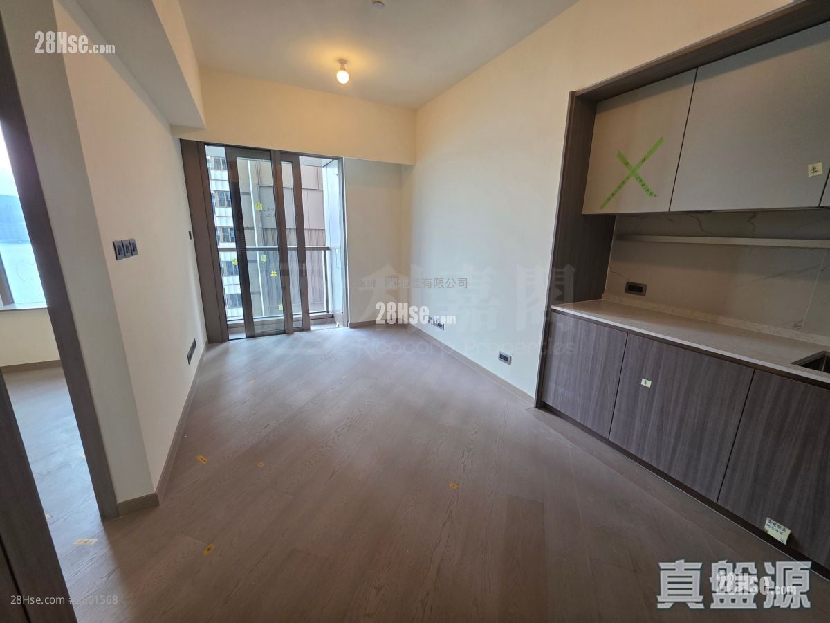 Pano Harbour Rental 2 Bedrooms , 1 Bathroom 523 ft²