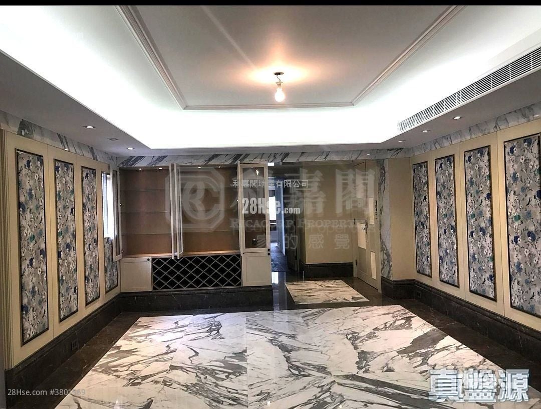 君柏 售盘 4 房 1,623 平方尺