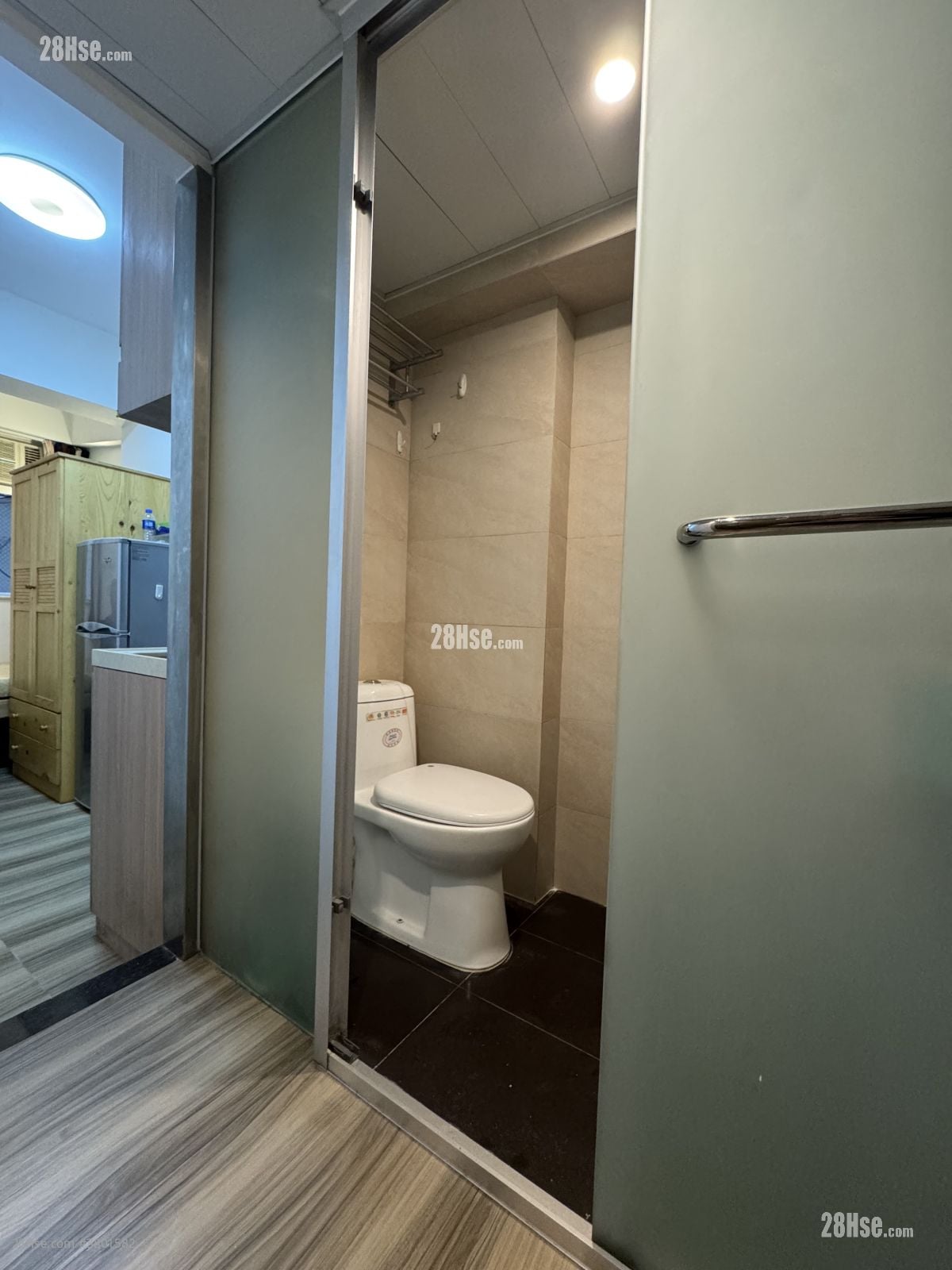 宝力大厦 租盘 1 房 , 1 浴室 110 平方尺