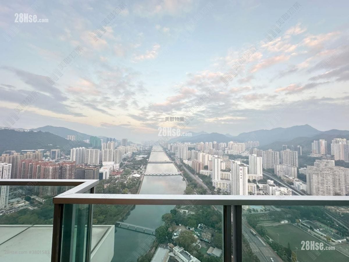 The Riverpark Sell 5+ Bedrooms , 5+ Bathrooms 2,141 ft²