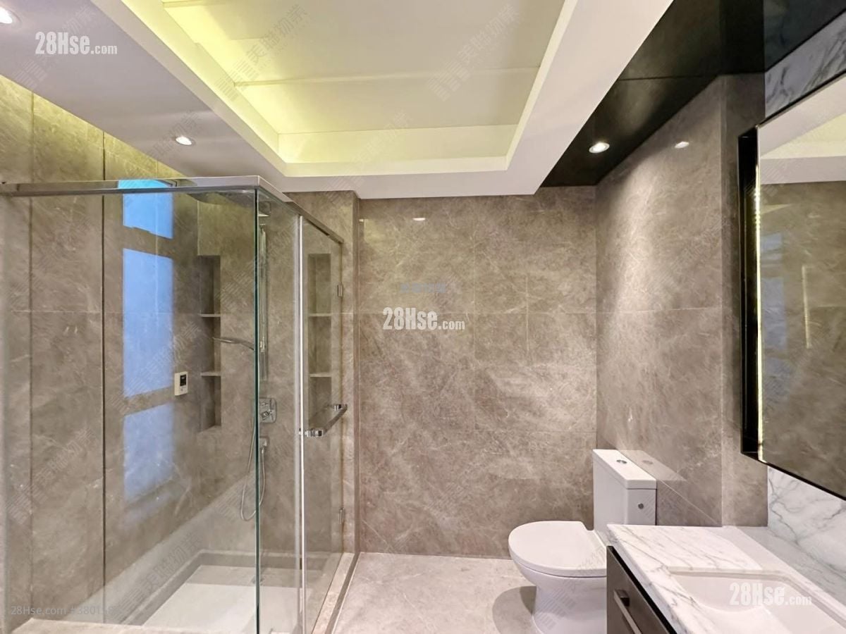 The Riverpark Sell 5+ Bedrooms , 5+ Bathrooms 2,141 ft²