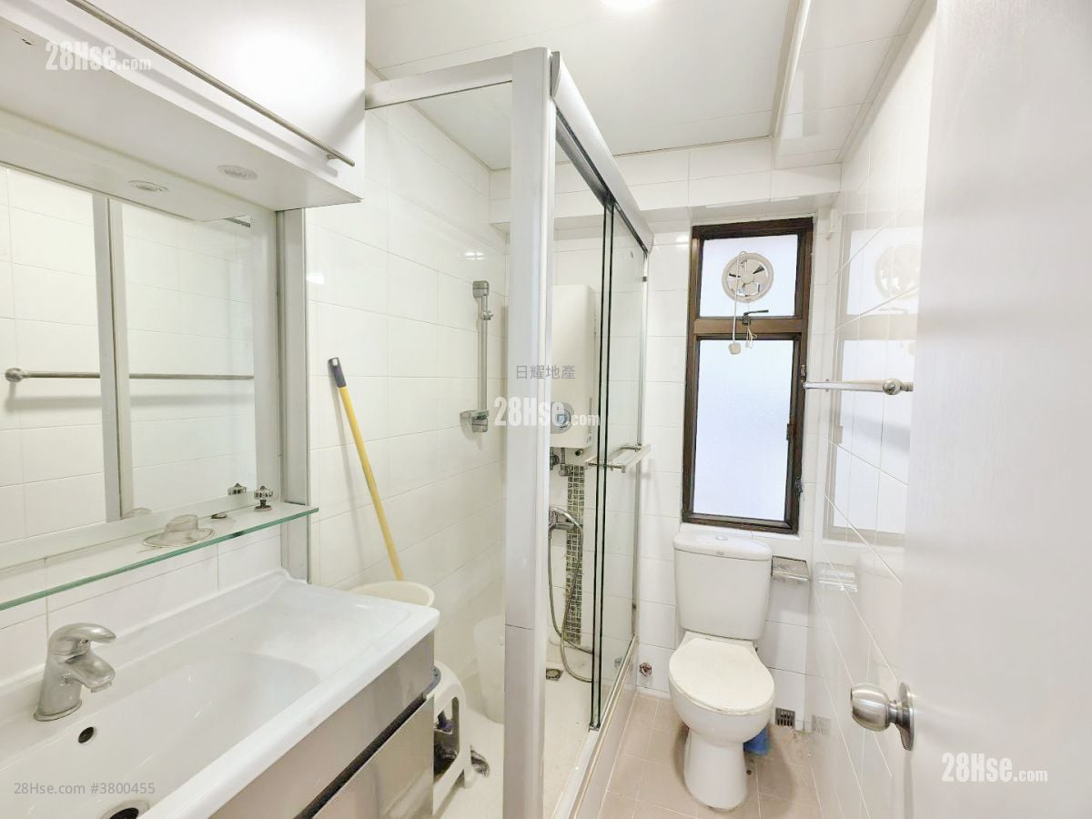 Ming Garden Rental 2 Bedrooms , 1 Bathroom 505 ft²