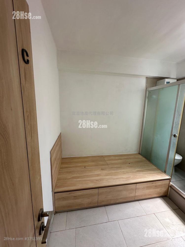 Chinese Mansion Rental Studio , 1 Bathroom 100 ft²