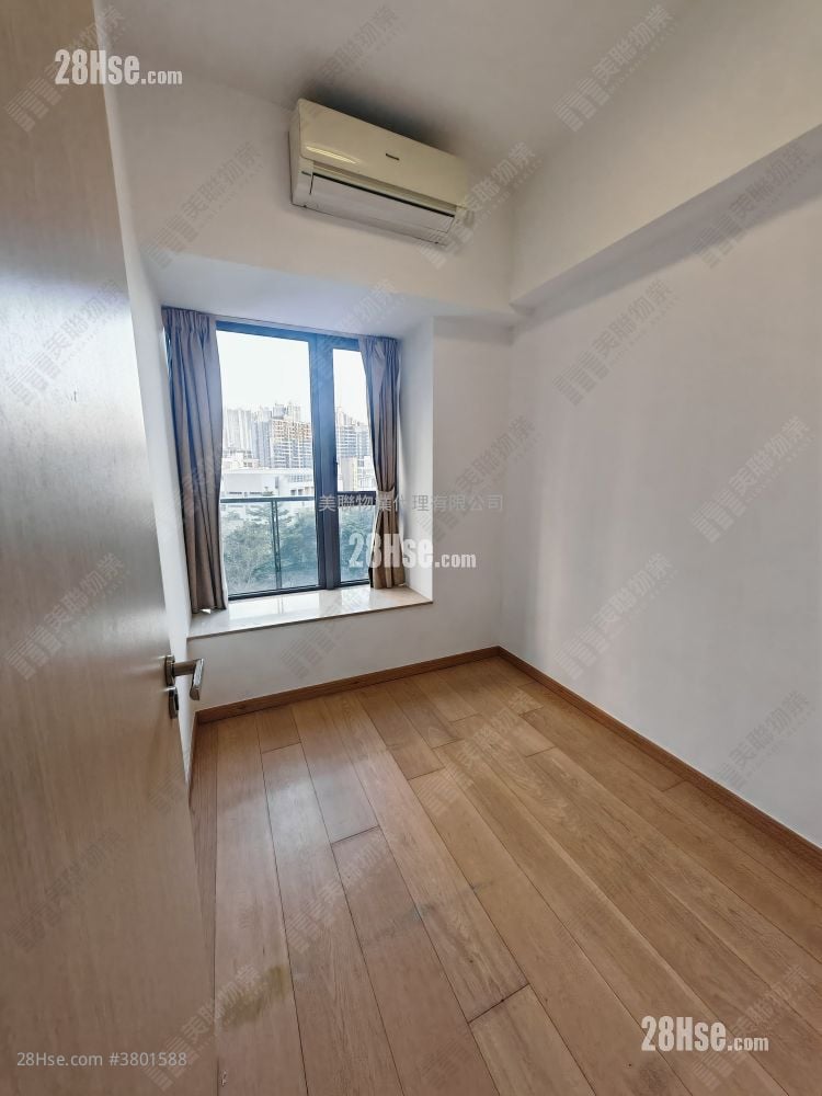 The Wings Rental 3 Bedrooms , 2 Bathrooms 799 ft²