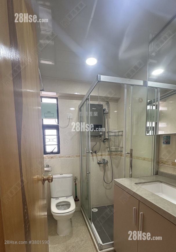 益丰花园 租盘 2 房 , 1 浴室 405 平方尺