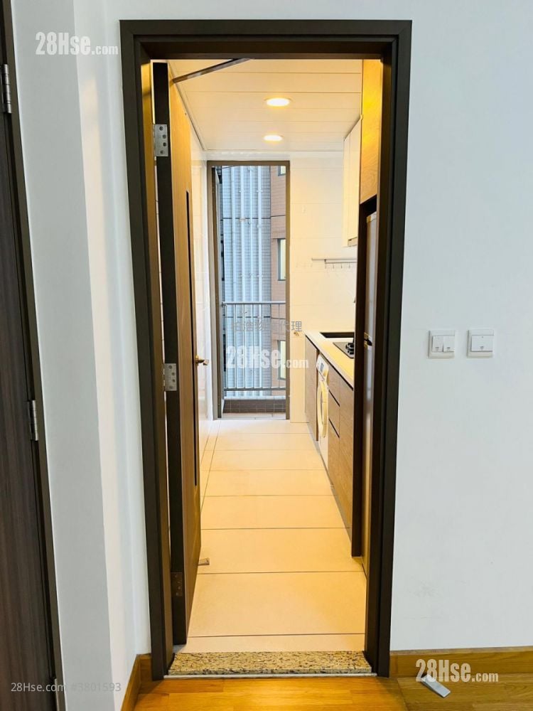 Heya Crystal Rental 1 Bedroom , 1 Bathroom 397 ft²