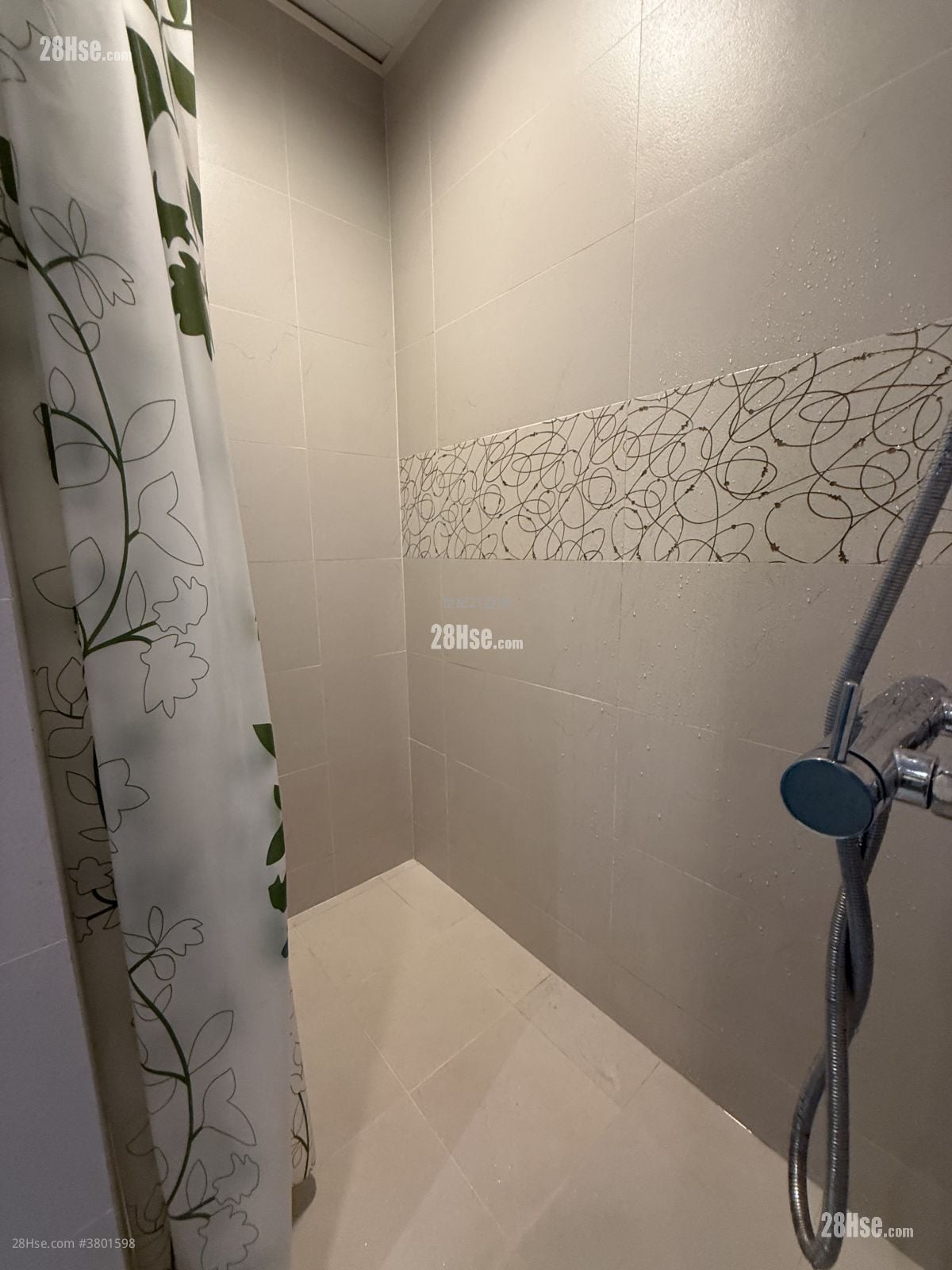 Yen Men Building Rental 1 Bedroom , 1 Bathroom 274 ft²