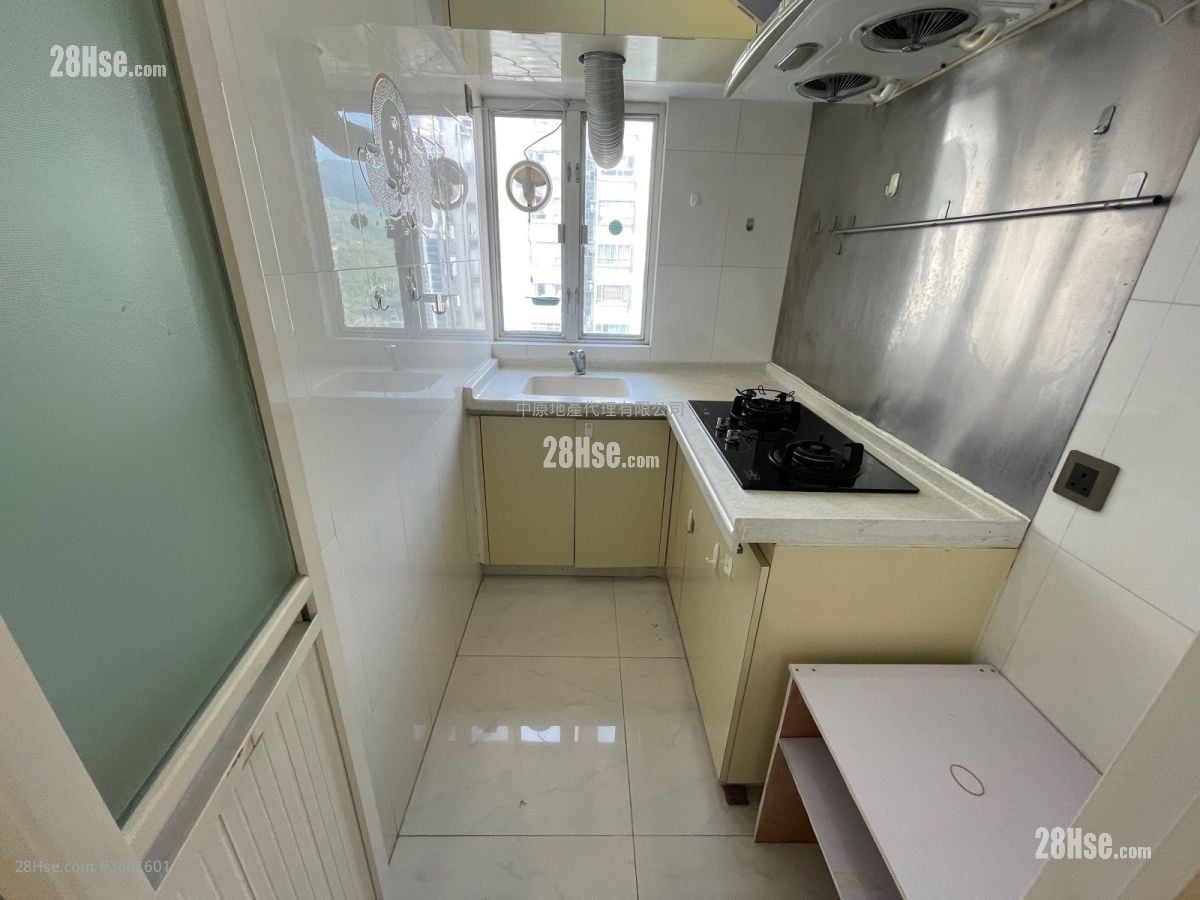荃锦中心 租盘 2 房 , 1 浴室 375 平方尺