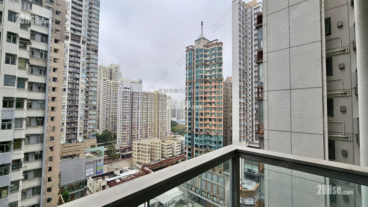 Heya Crystal Sell 2 Bedrooms 502 ft²