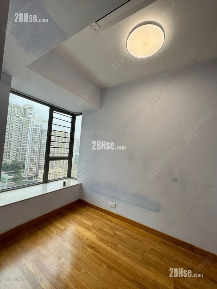 Heya Crystal Sell 2 Bedrooms 502 ft²