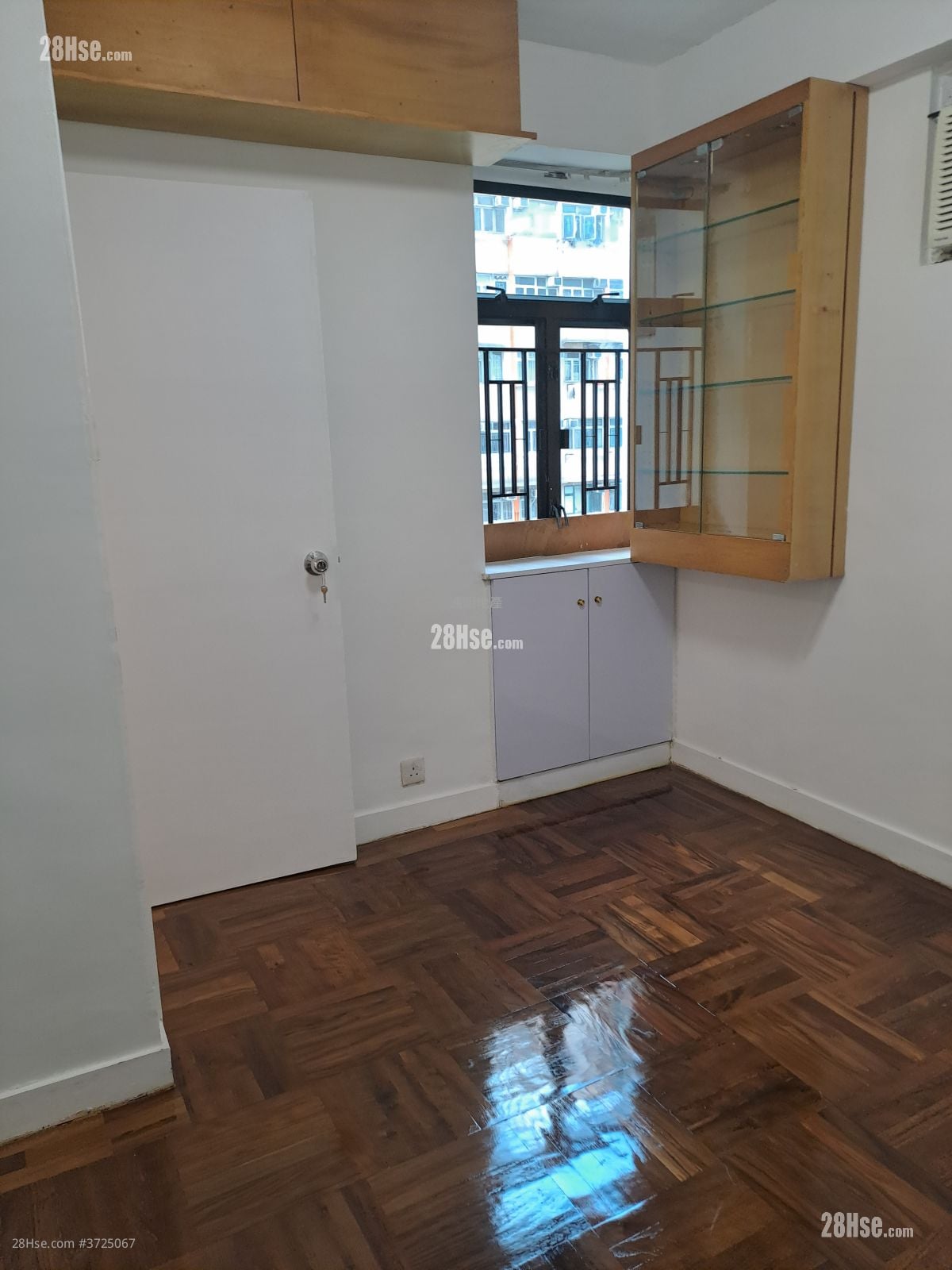 裕民中心 租盘 3 房 , 1 浴室 576 平方尺