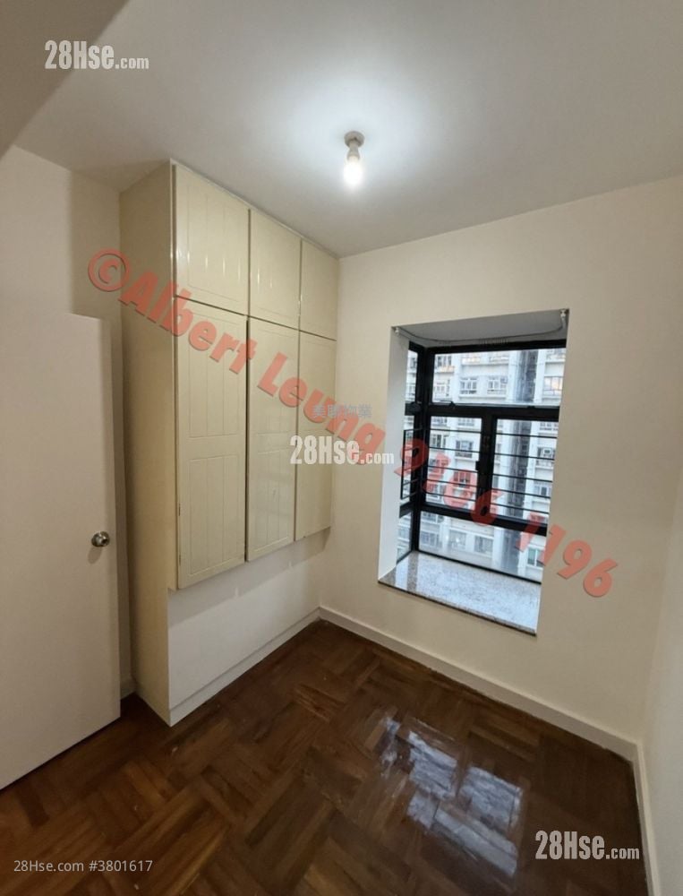 Scenery Court Sell 2 Bedrooms , 1 Bathroom 369 ft²