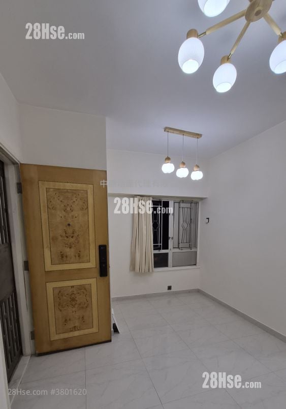 荃锦中心 租盘 2 房 , 1 浴室 375 平方尺